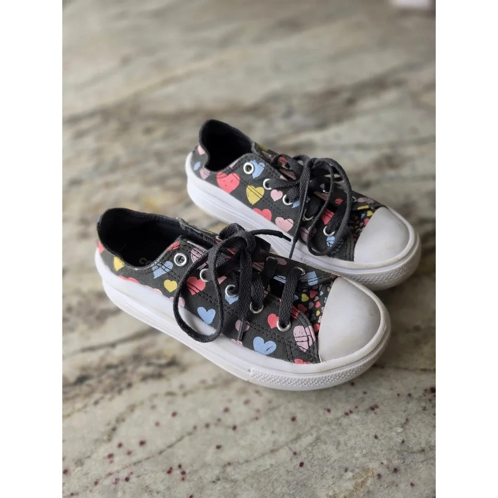 Big kids converse Heart platform Sneakers‎ size 2